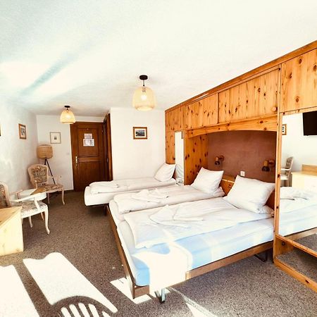Hotel Old Jnn Клостерс Экстерьер фото